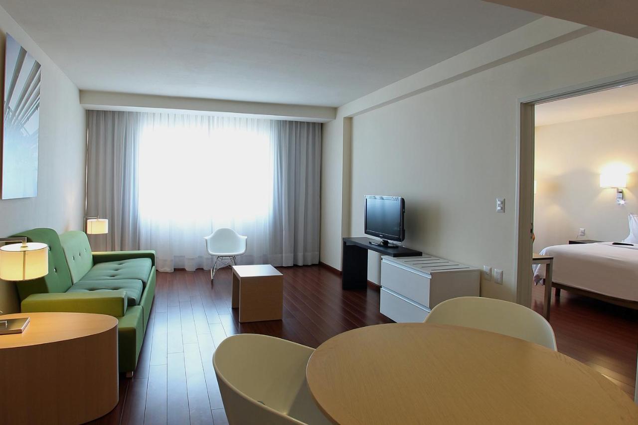 Hotel Opus Grand Toluca Aeropuerto Kültér fotó